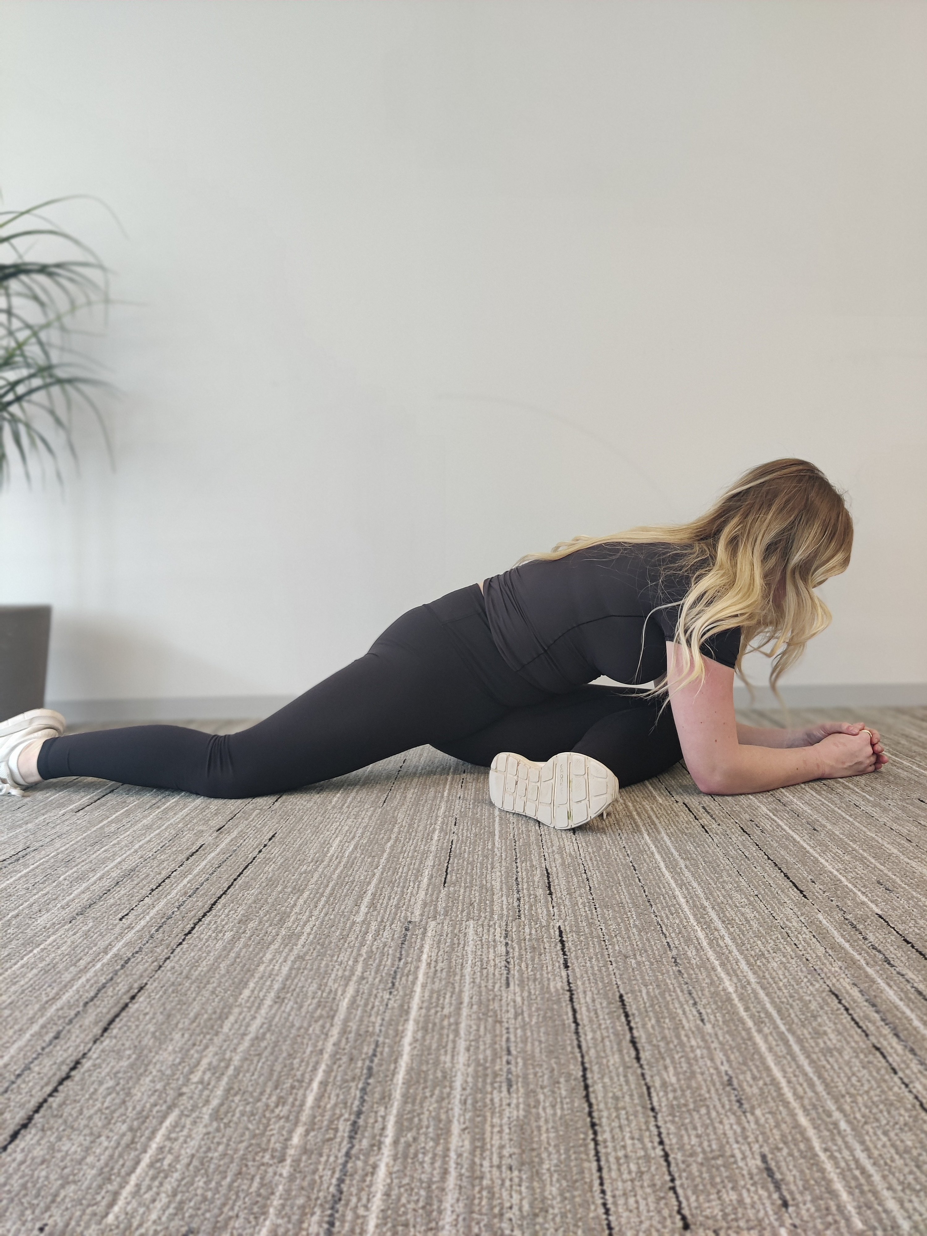 pigeon stretch for better flexibility