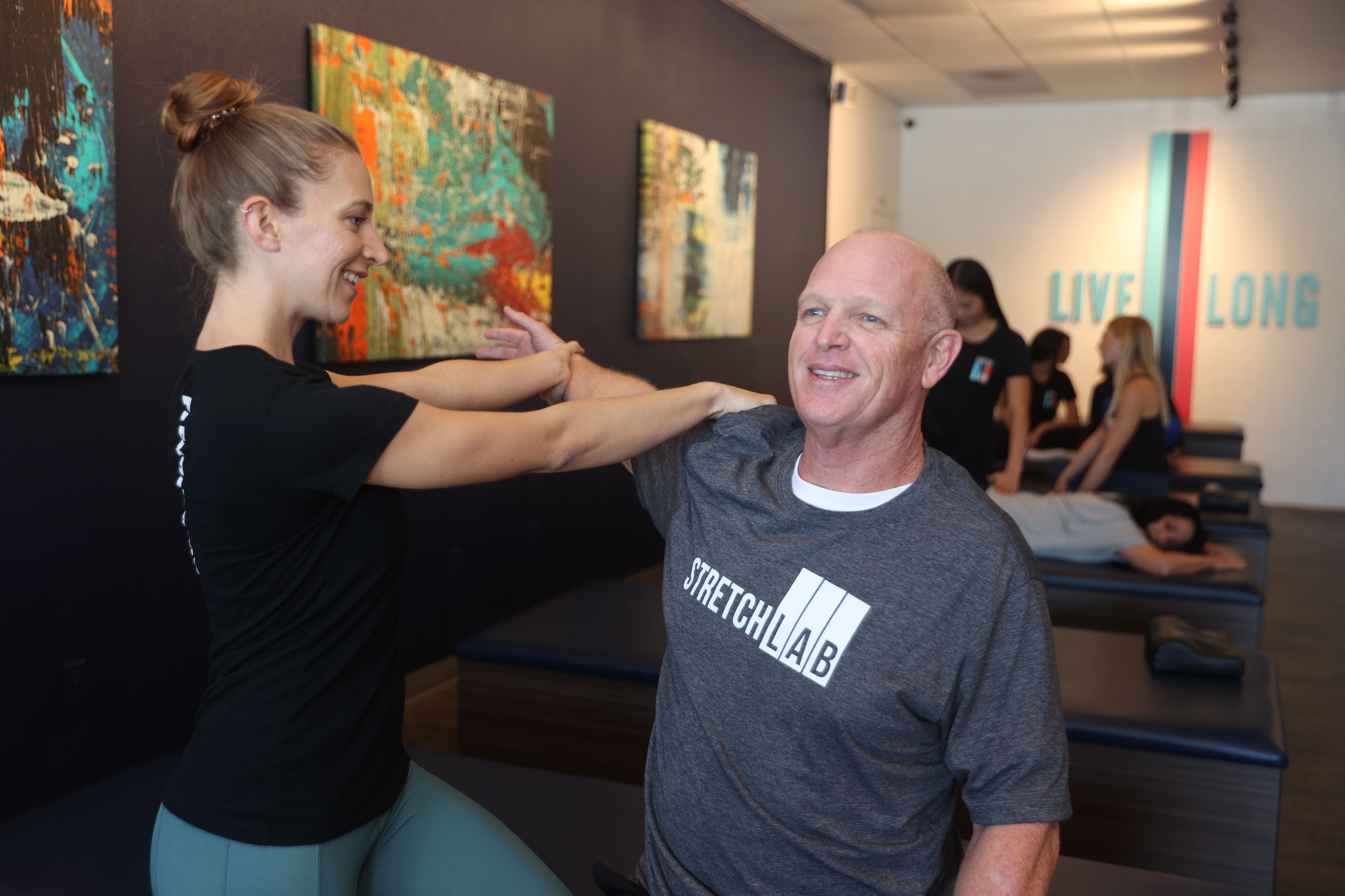 Stretching and Pain Relief - How Getting Stretched Helps Pain Management